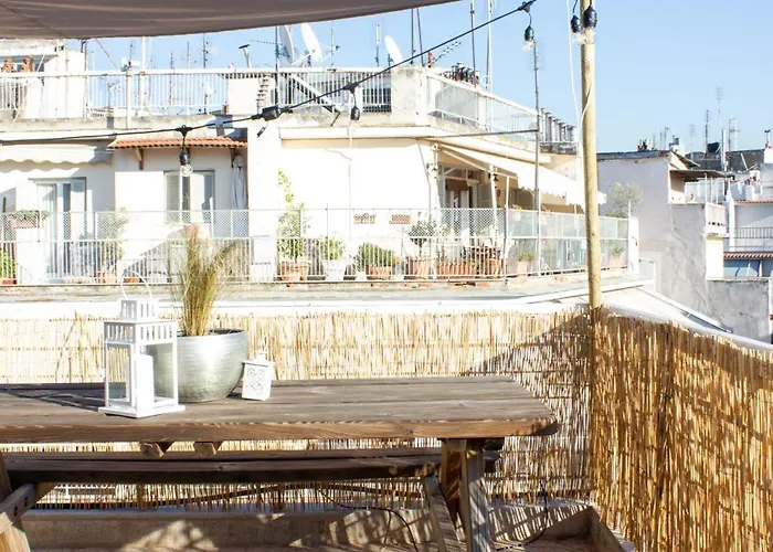 Homevision - Chic - Cozy Balcony Bliss Appartement *