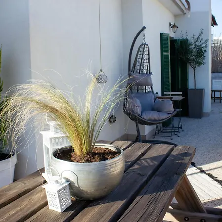 Apartment Homevision - Chic - Cozy Balcony Bliss Thessaloniki